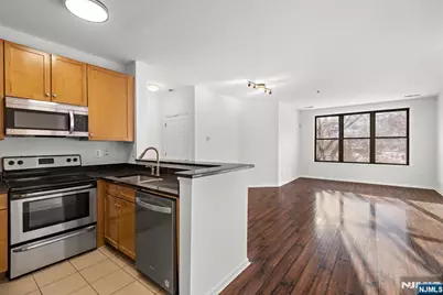 24 Ave At Port Imperial 232 #232, West New York, NJ 07093 - Photo 7