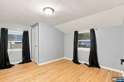 654 Howard Street, Teaneck Township, NJ 07666 - Photo 17