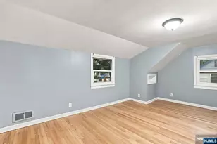 654 Howard St, Teaneck Township, NJ 07666 - Photo 15
