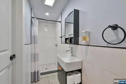 40 Scott Terrace, Clifton, NJ 07013 - Photo 39