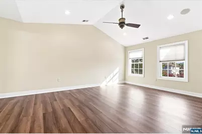 2-26 Grunauer Place, Fair Lawn, NJ 07410 - Photo 19