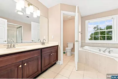 2-26 Grunauer Place, Fair Lawn, NJ 07410 - Photo 23