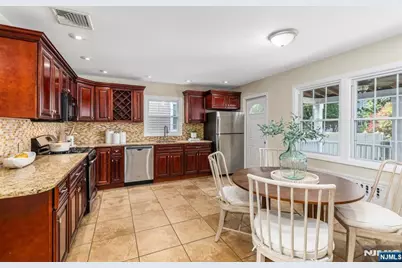 57 Hobart Avenue, Rutherford, NJ 07070 - Photo 7