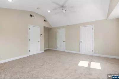 57 Hobart Avenue, Rutherford, NJ 07070 - Photo 19