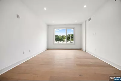 921 Madison Street 508 #508, Hoboken, NJ 07030 - Photo 17