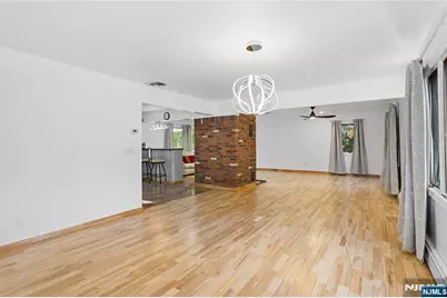 228 Dorothy Drive, North Haledon, NJ 07508 - Photo 3