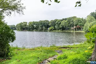 23 Cabot Ln, Kinnelon, NJ 07405 - Photo 1
