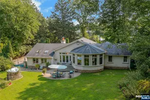45 Pleasant Ave, Upper Saddle River, NJ 07458 - Photo 49