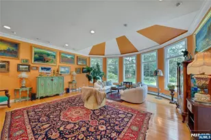 45 Pleasant Ave, Upper Saddle River, NJ 07458 - Photo 13