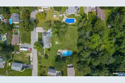 83 Vine Avenue, West Milford, NJ 07480 - Photo 41