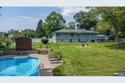 83 Vine Avenue, West Milford, NJ 07480 - Photo 33