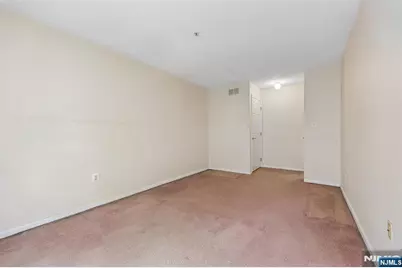 144 Prestwick Way 144 #144, Edison, NJ 08820 - Photo 11