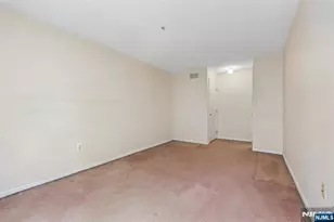 144 Prestwick Way 144, Edison, NJ 08820 - Photo 11