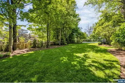640 Ridgewood Avenue, Ridgewood, NJ 07450 - Photo 49