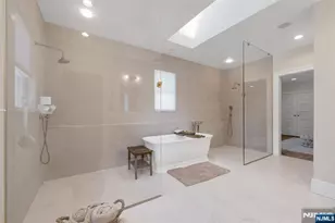640 Ridgewood Ave, Ridgewood, NJ 07450 - Photo 25