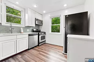 43 Esmond Pl, Tenafly, NJ 07670 - Photo 5