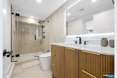 22 Berkshire Place, Englewood Cliffs, NJ 07632 - Photo 39