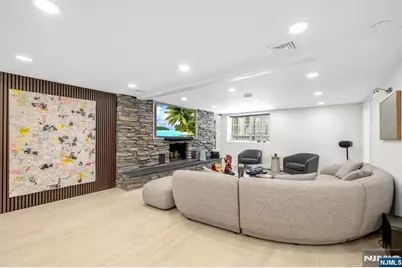 22 Berkshire Place, Englewood Cliffs, NJ 07632 - Photo 29