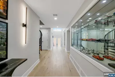 22 Berkshire Place, Englewood Cliffs, NJ 07632 - Photo 9