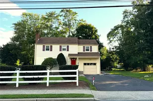 225 Hillside Ave, Allendale, NJ 07401 - Photo 1
