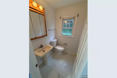225 Hillside Avenue, Allendale, NJ 07401 - Photo 7