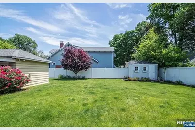 112 Tenafly Road, Tenafly, NJ 07670 - Photo 15
