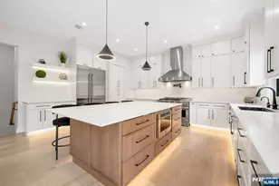 336 Lockwood Dr, Paramus, NJ 07652 - Photo 15