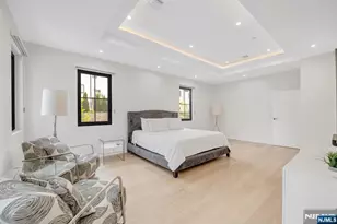 336 Lockwood Dr, Paramus, NJ 07652 - Photo 23