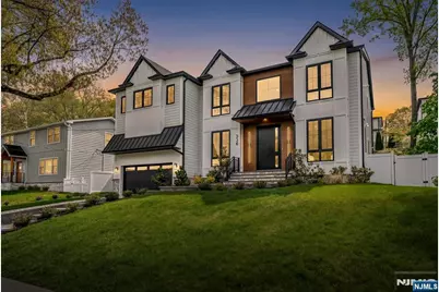 336 Lockwood Drive, Paramus, NJ 07652 - Photo 3