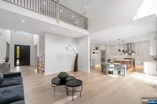 336 Lockwood Dr, Paramus, NJ 07652 - Photo 13