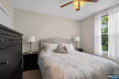 327 Newark Avenue, Lyndhurst Township, NJ 07071 - Photo 9