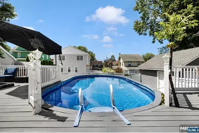 238 Walter Avenue, Hasbrouck Heights, NJ 07604 - Photo 45