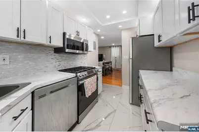 161 Knickerbocker C #C, Englewood, NJ 07631 - Photo 7
