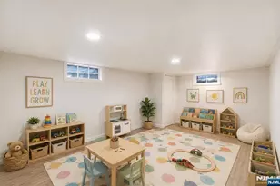 7 Burnham Pl, Fair Lawn, NJ 07410 - Photo 21