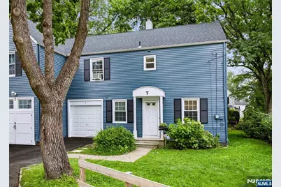 7 Burnham Place, Fair Lawn, NJ 07410 - Photo 1