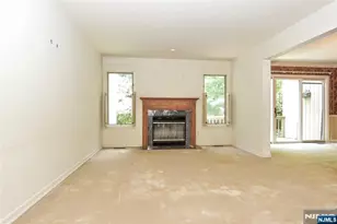 281 E Vista View Dr, Mahwah, NJ 07430 - Photo 7