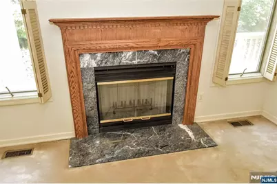281 E Vista View Drive, Mahwah, NJ 07430 - Photo 9