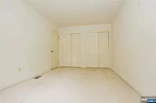 281 E Vista View Dr, Mahwah, NJ 07430 - Photo 19
