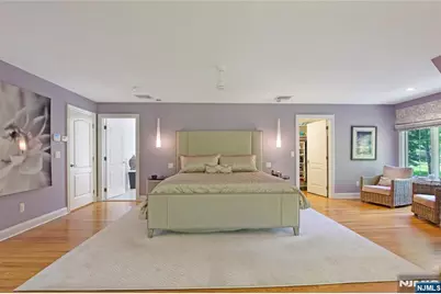 102 Seminary Drive, Mahwah, NJ 07430 - Photo 17