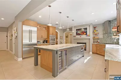 102 Seminary Drive, Mahwah, NJ 07430 - Photo 3