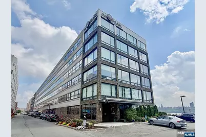 9 Somerset Lane Ph 608/614 #PH 608/614, Edgewater, NJ 07020 - Photo 33