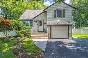 376 Chelsea St, Paramus, NJ 07652 - Photo 1