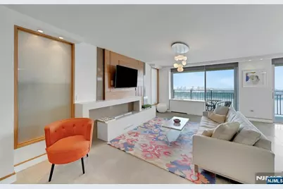 1530 Palisades Avenue 18K #18K, Fort Lee, NJ 07024 - Photo 7