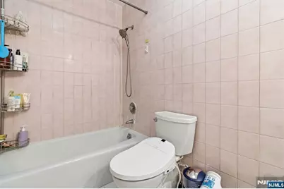 200 Winston 720 #720, Cliffside Park, NJ 07010 - Photo 31