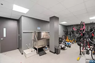 320 Adolphus Ave 611, Cliffside Park, NJ 07010 - Photo 31