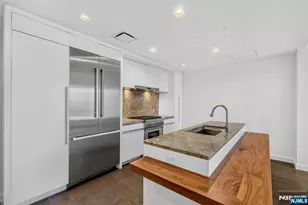 320 Adolphus Ave 611, Cliffside Park, NJ 07010 - Photo 5