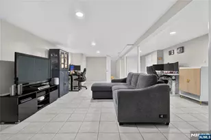 8 Coyles Ct, Clifton, NJ 07013 - Photo 29