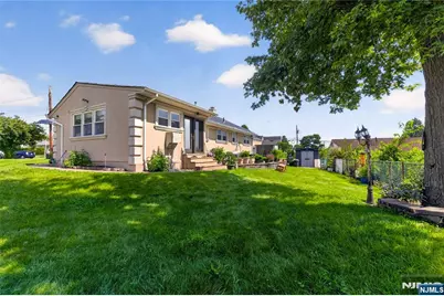 8 Coyles Court, Clifton, NJ 07013 - Photo 39