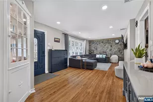 8 Coyles Ct, Clifton, NJ 07013 - Photo 7