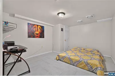 8 Coyles Court, Clifton, NJ 07013 - Photo 33